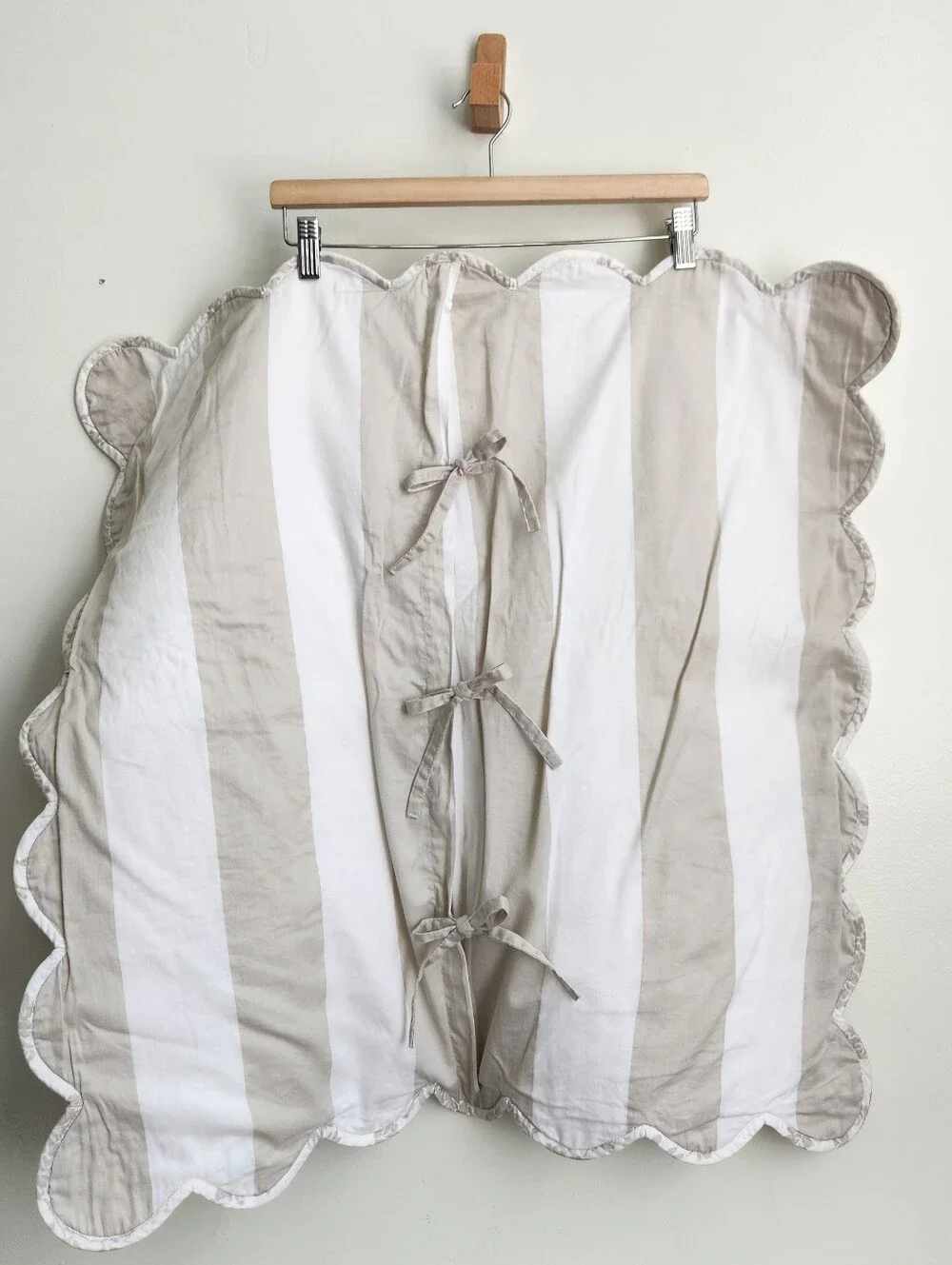 Pine Cone Hill Scalloped Floral Quilt Euro Sham Beige and White 2 Sided